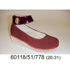 Girls' red suede shoes, model 60118-51-778