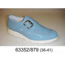 Women's blue patent leather shoes, model 63352-879